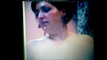 luiza webcam female